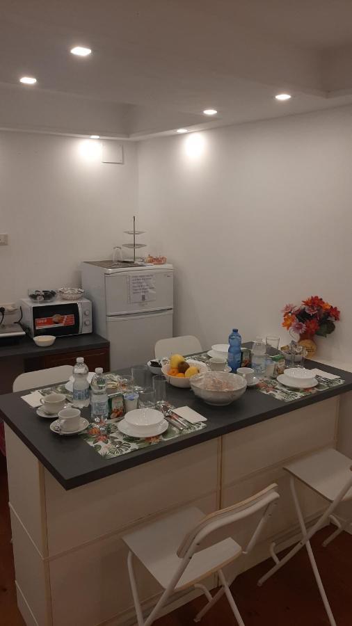 Italian Guest *